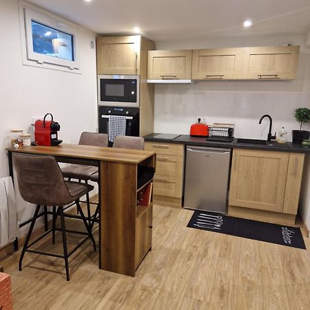 Charming Apartment Near La Defense, Paris 베종 외부 사진