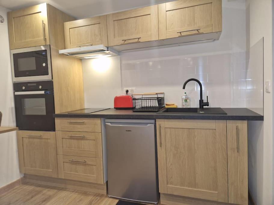 Charming Apartment Near La Defense, Paris 베종 외부 사진