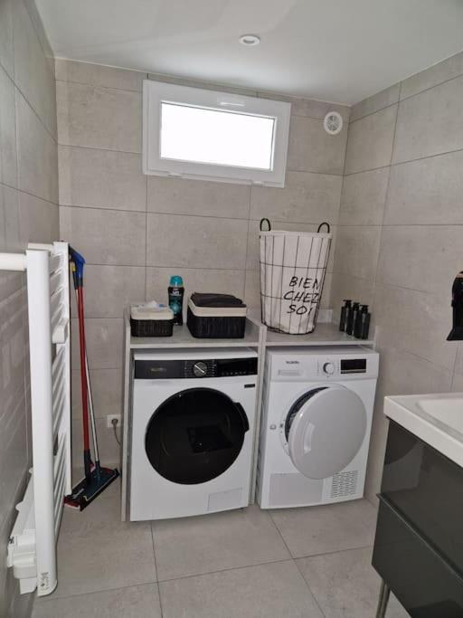 Charming Apartment Near La Defense, Paris 베종 외부 사진