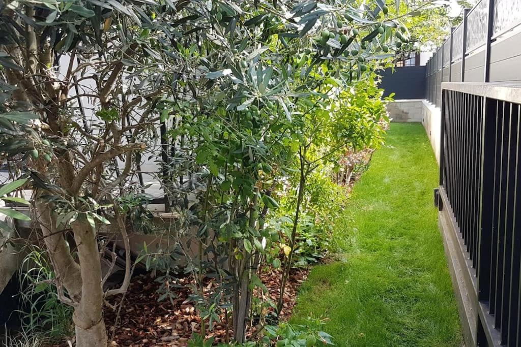 Charming Apartment Near La Defense, Paris 베종 외부 사진