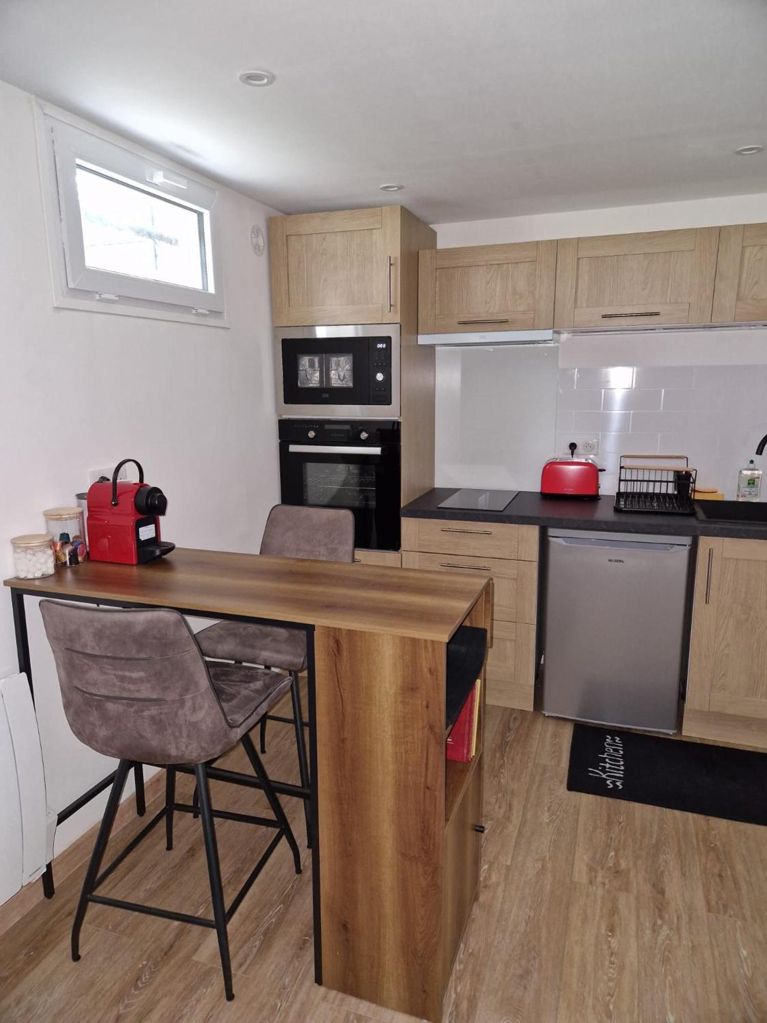 Charming Apartment Near La Defense, Paris 베종 외부 사진